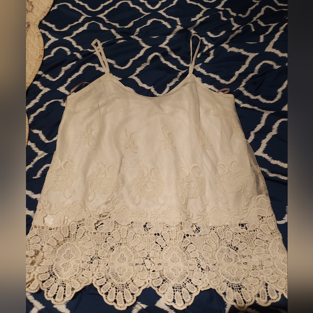 Forever 21 Lace Tank, Size l.Preloved.